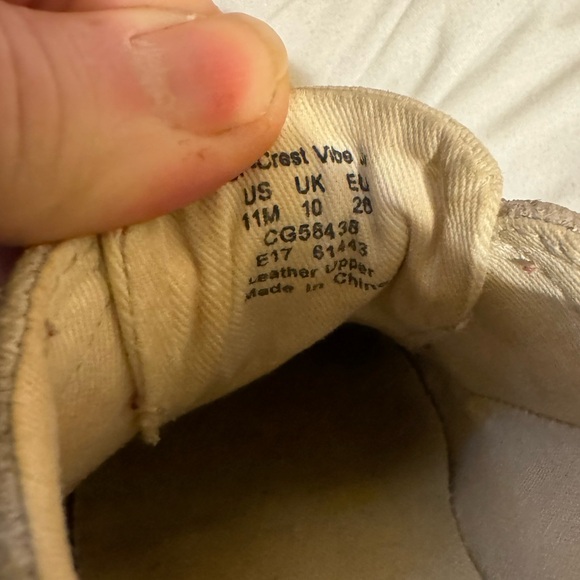 Sperry Velcro shoes - silver sparkle Toddler girls size 11 - Picture 7 of 8